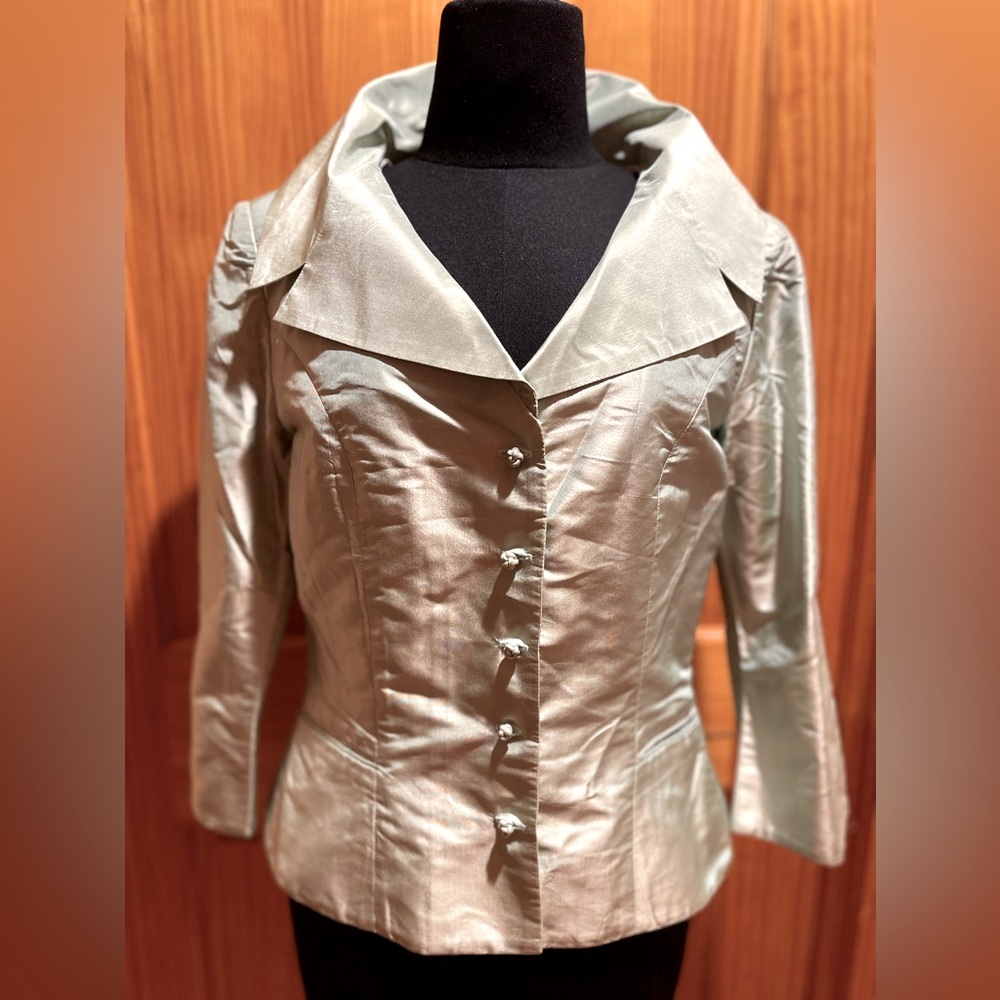 Iridescent pearl mint woman’s 100% silk jacket